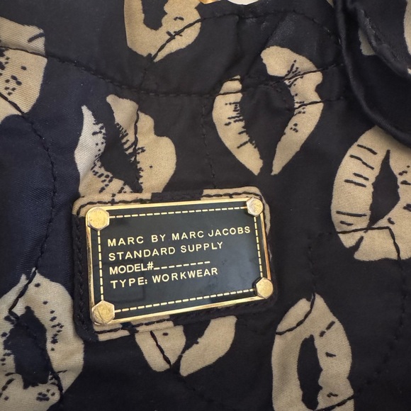 Marc Jacobs Black and Cream Tote Bag - Picture 5 of 13